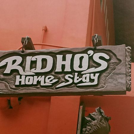 Ridho'S Homestay & Jungle Trekking Bukit Lawang Exterior photo