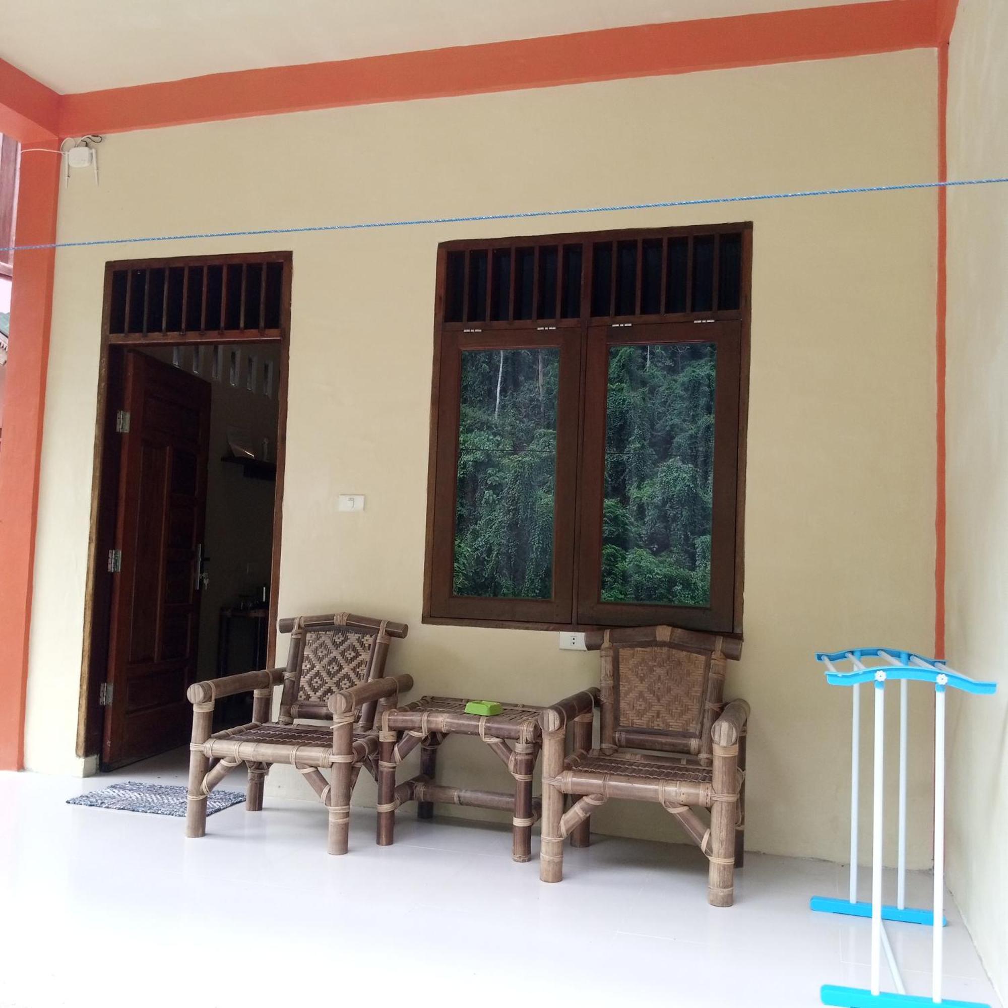 Ridho'S Homestay & Jungle Trekking Bukit Lawang Exterior photo