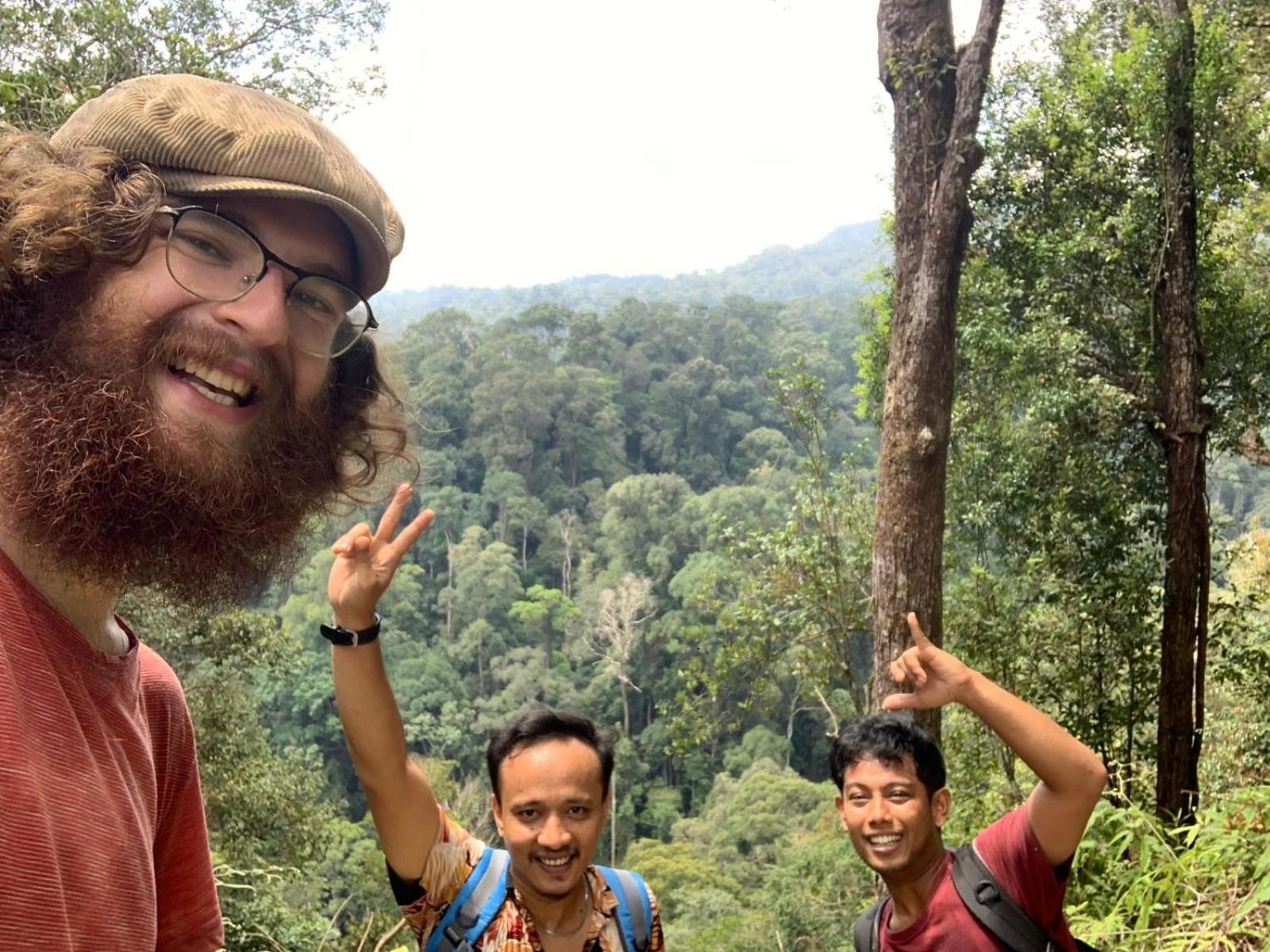 Ridho'S Homestay & Jungle Trekking Bukit Lawang Exterior photo