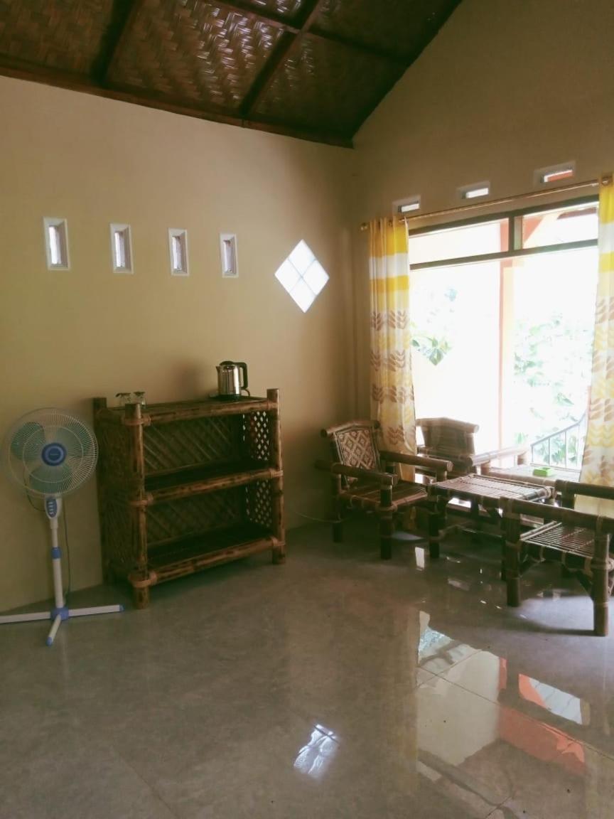 Ridho'S Homestay & Jungle Trekking Bukit Lawang Exterior photo